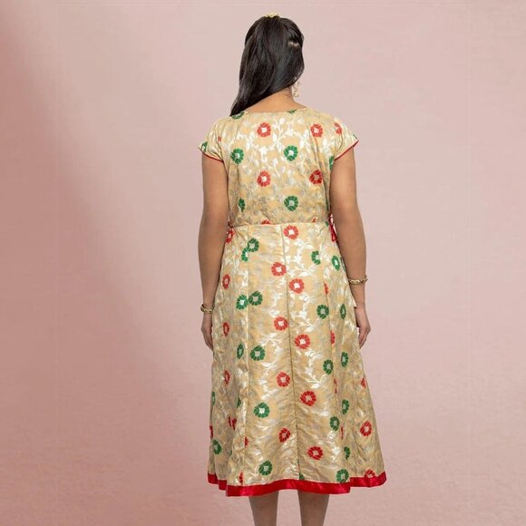 Ivory and Beige Silk Knee-Length Dress | Muvvas Boutique - Picture 4 of 4